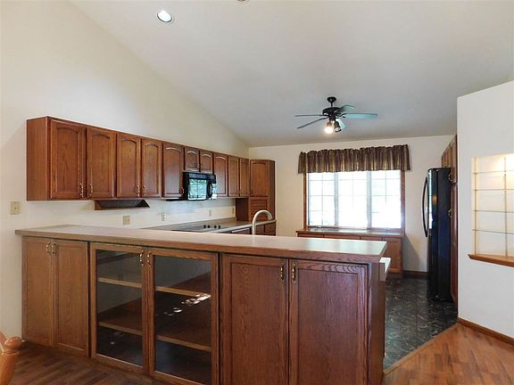 4th image of 107 Sanctuary Ct