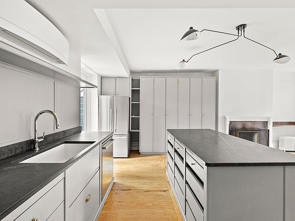 5th image of 235 8th St #1