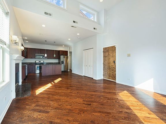 5th image of 4800 S Saint Lawrence Ave #3S
