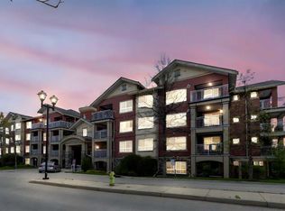 22 N Richard Pl SW #129, Calgary, AB T3E7N6