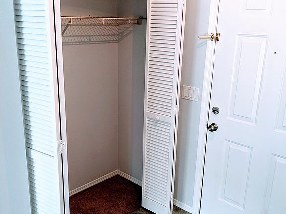 3rd image of 12494 Wedgefield Dr
