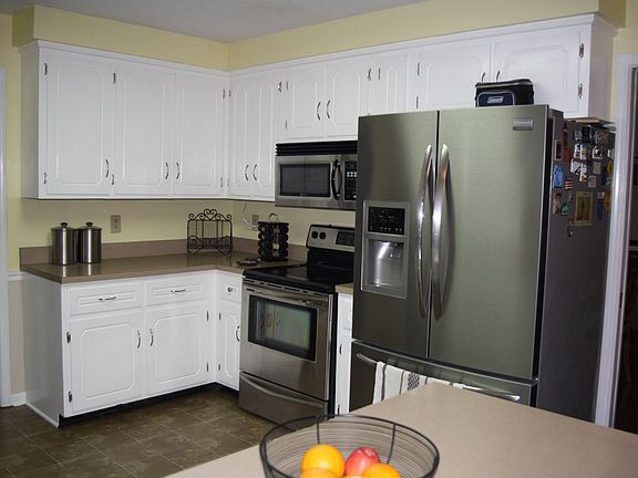 4th image of 288 Andrew Jackson Dr