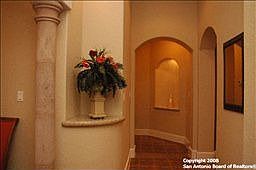 3rd image of 538 Berry Oaks Dr