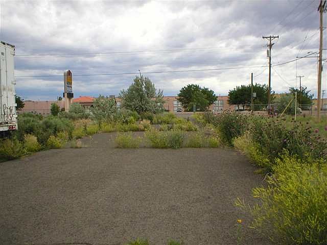 1st image of 3020 W Historic Hwy 66