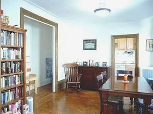 Sold by Douglas Elliman | media 22