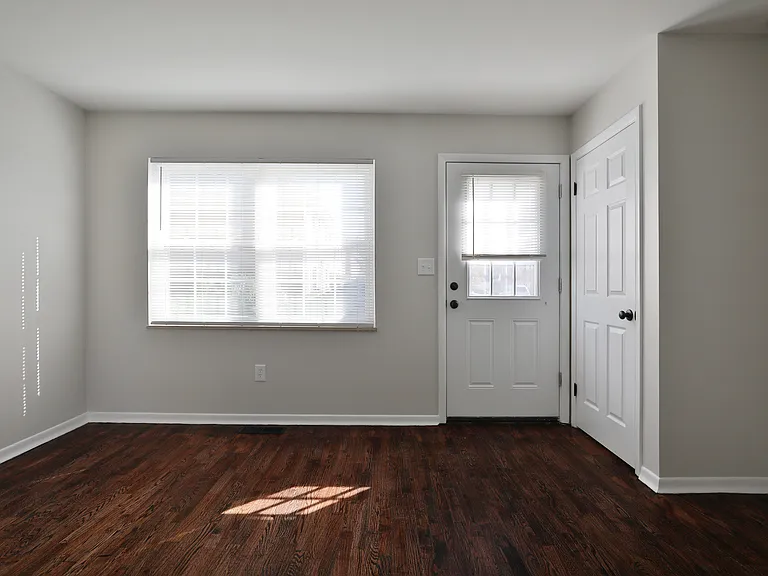 3427 Maize Rd — Photo 36