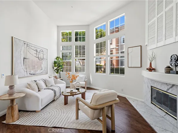 8 Cuzzano Aisle, Irvine, CA 92606