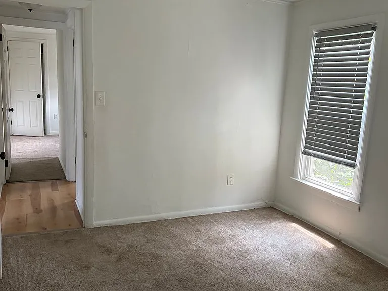 129 S Front St — Photo 22
