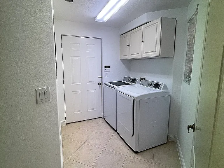 8620 Ibis Cove Cir — Photo 17