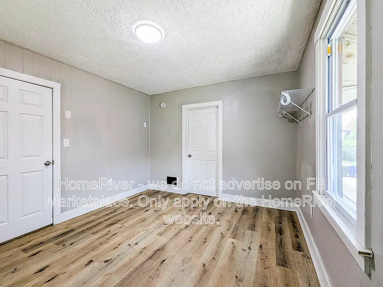 123 Brunswick Pl — Photo 10