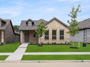 209 Foreman Dr, Midlothian, TX 76065