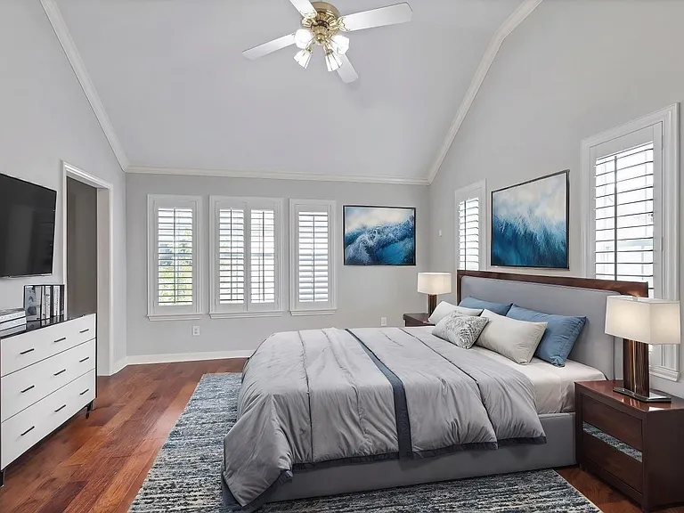 1508 Crocker St — Photo 14