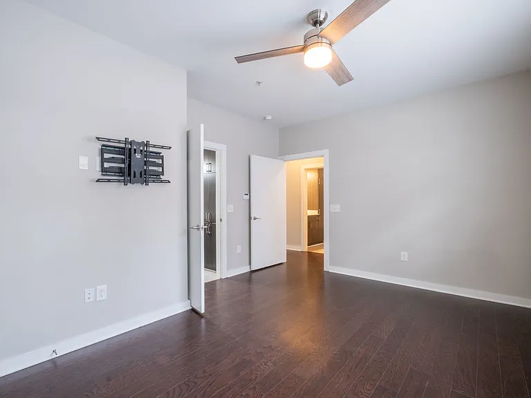 48 Moda Ln — Photo 28
