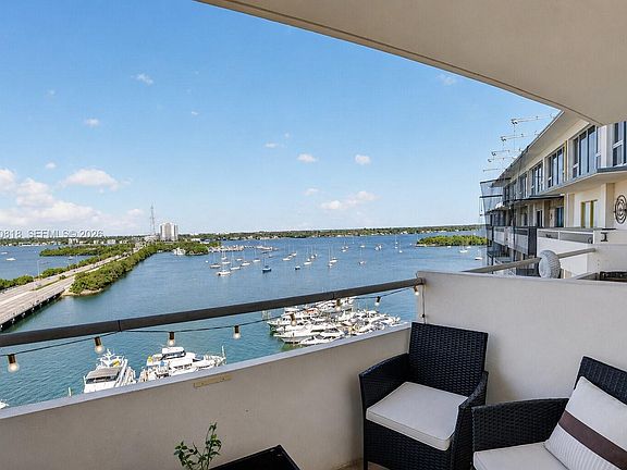3rd image of 7904 West Dr APT 1006