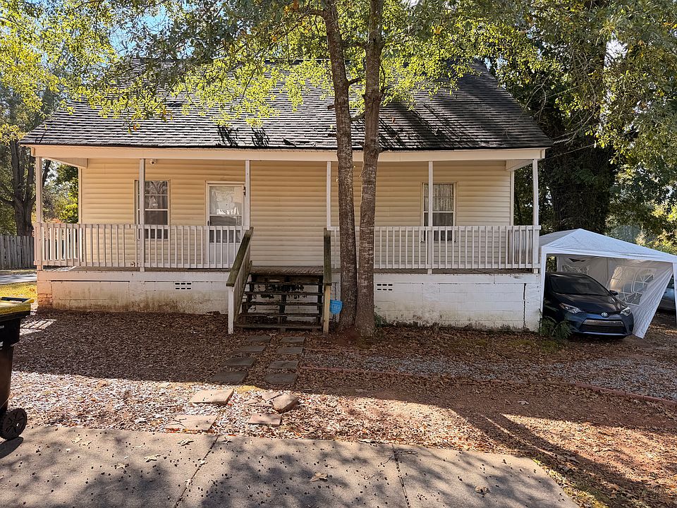 2nd image of 9 Berry Ave