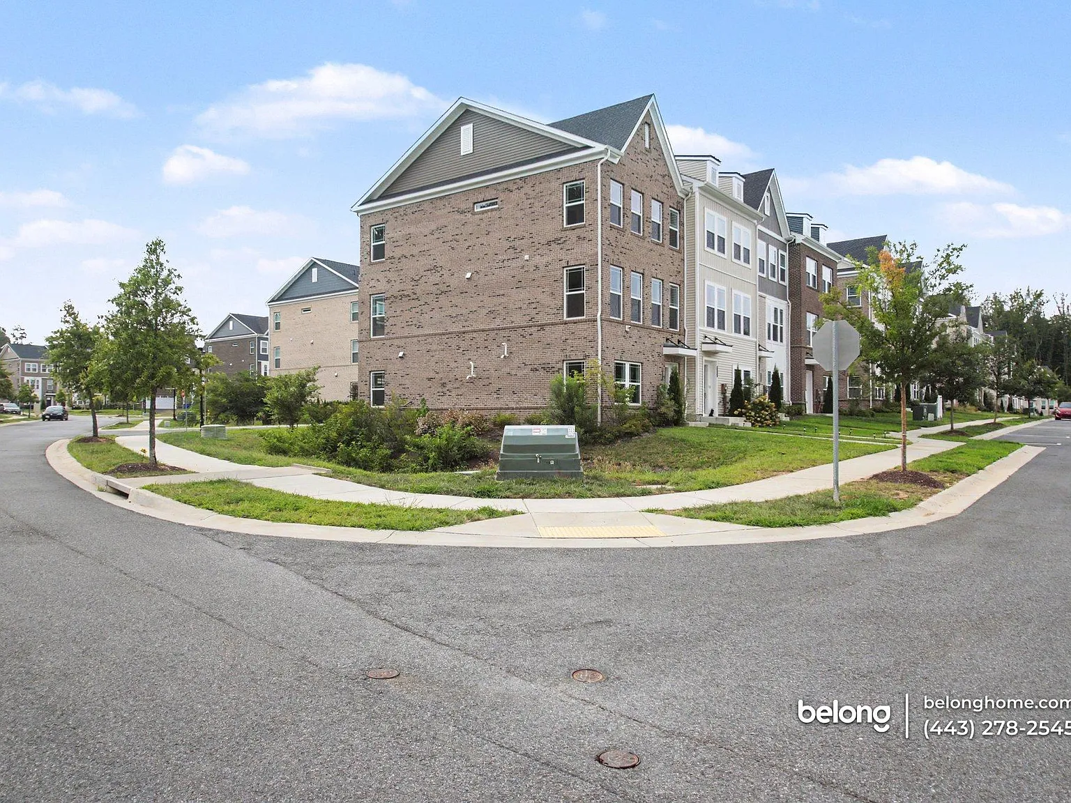 3 bed, 4.0 bath, 2205 sqft, $3,145 — Photo 2