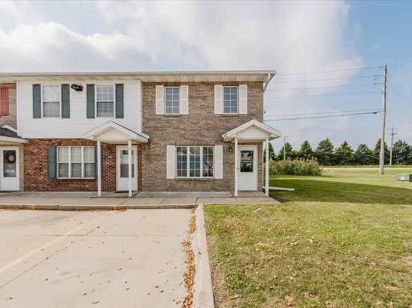 23 Fetzer Ct APT 1, Bloomington, IL 61704