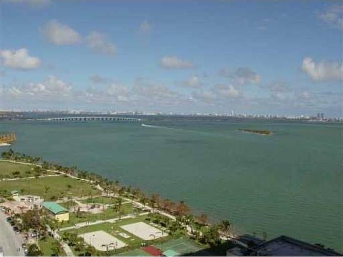 2nd image of 1717 N Bayshore Dr #A-1251