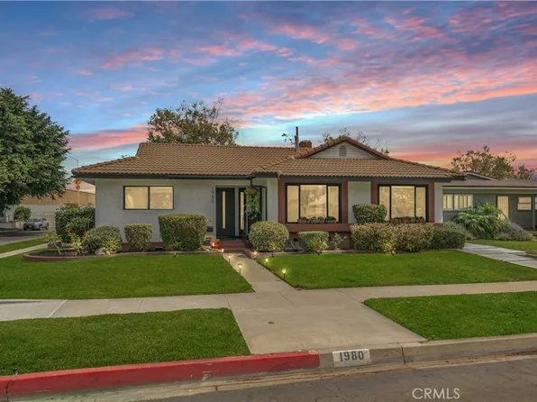 1980 Vuelta Grande Ave, Long Beach, CA 90815
