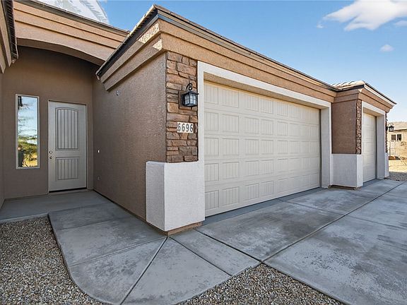 3rd image of 6696 W Brook Drive