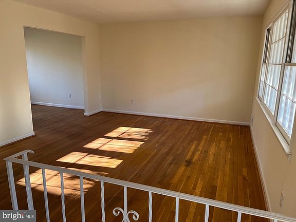 4th image of 13719 Drake Dr