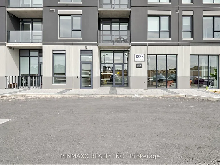 1333 Weber St E #710 — Photo 5