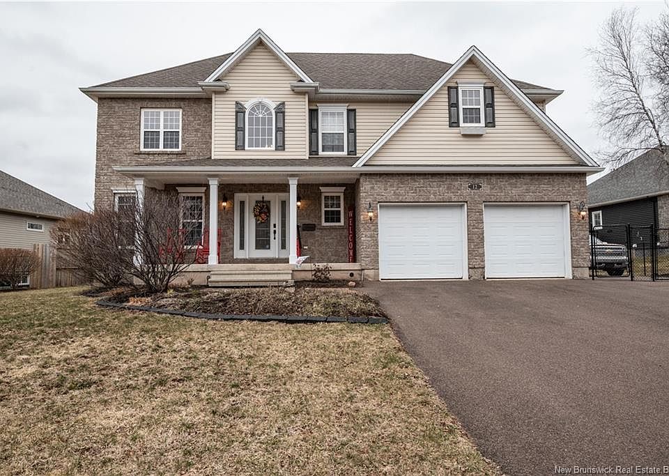 1st image of 12 Highgate Ct