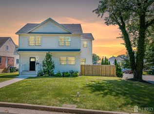 247 Hoover Ave, Edison, NJ 08837