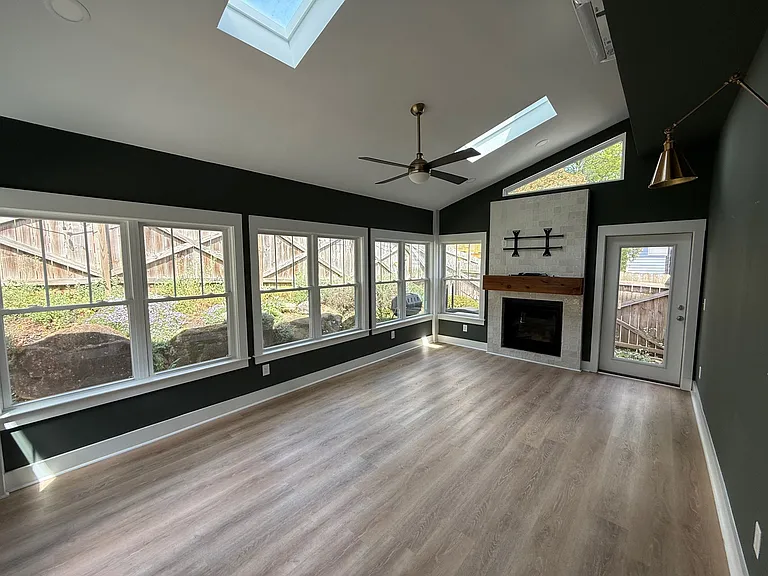 1185 Foster Pl NW — Photo 13