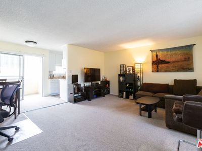 1323 S Carmelina Ave APT 217, Los Angeles, CA, 90025