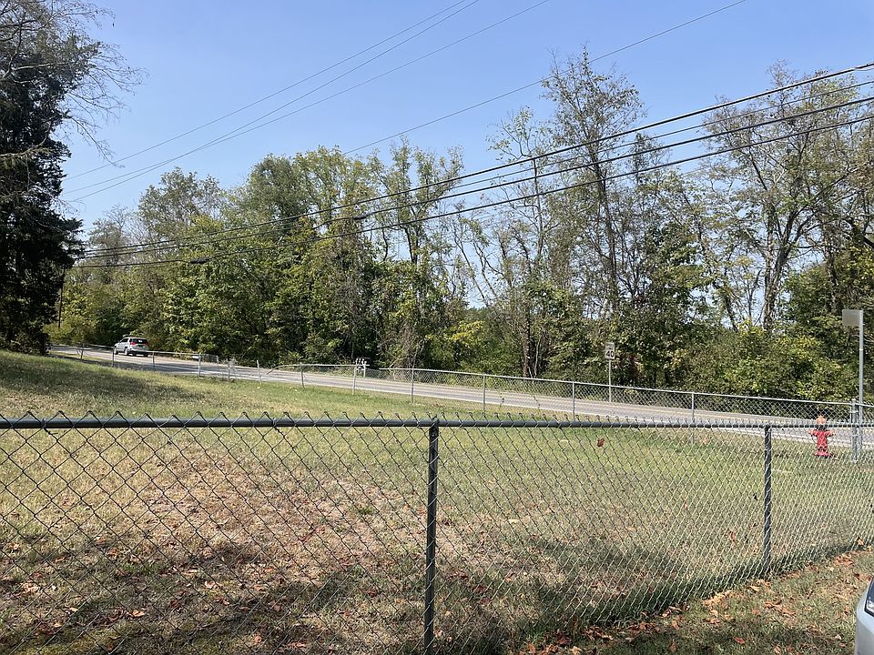 2nd image of 6930 River Road Pike