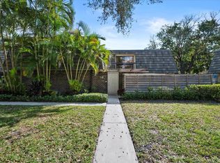 625 6th Terrace, Palm Beach Gardens, FL 33418