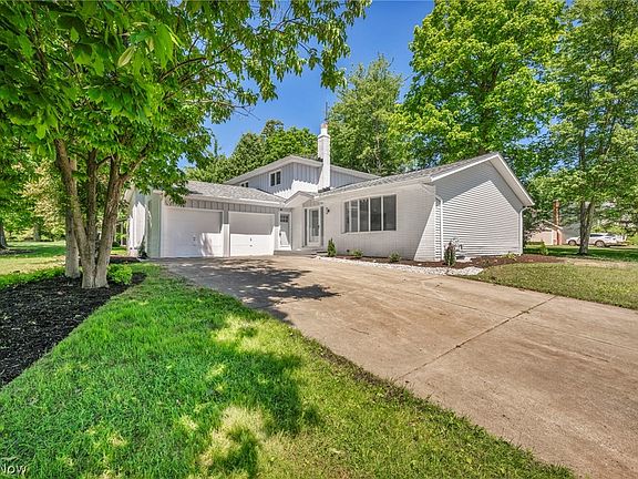 2nd image of 37405 Fox Run Dr