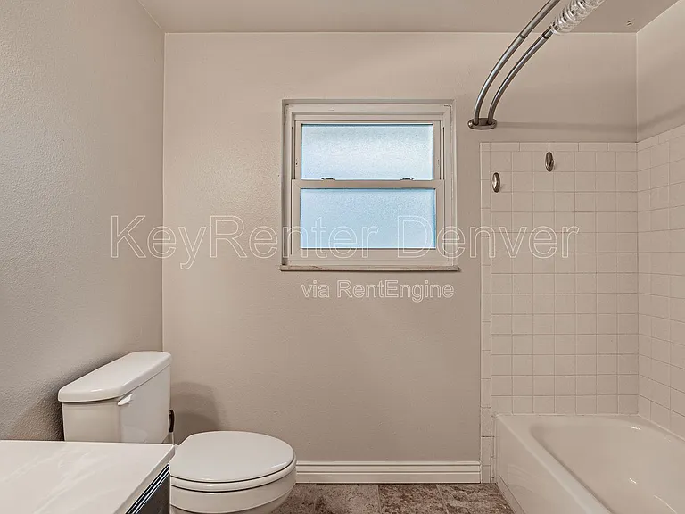 535 S Cody St — Photo 31