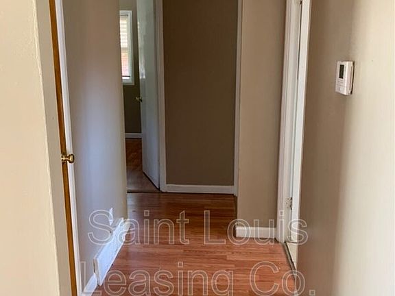 5th image of 1390 Reale Ave