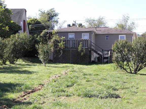 2nd image of 1503 S Kanawha St