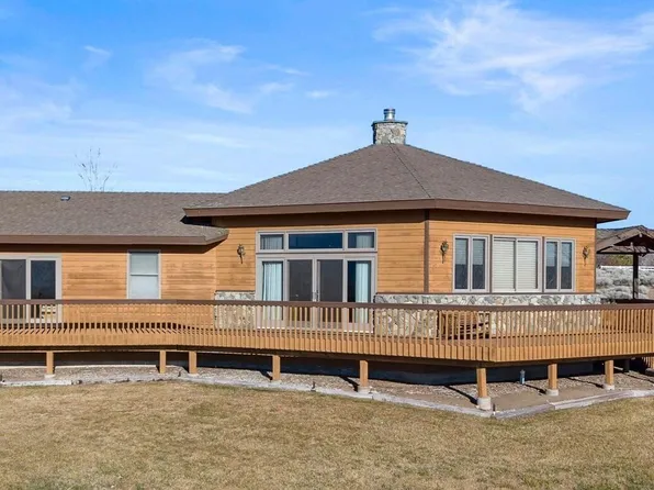 1591 Lombardy Rd, Gardnerville, NV 89410