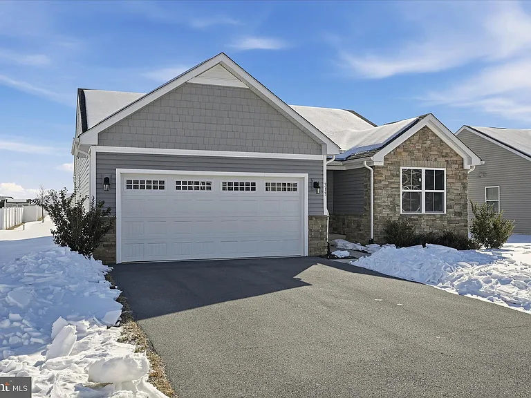 313 Switchgrass Ct — Photo 3