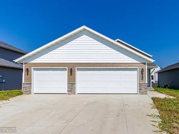 6016 Kodiak Ln, Horace, ND 58047