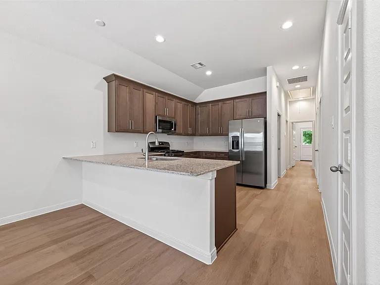 11864 E Gate Dr — Photo 10