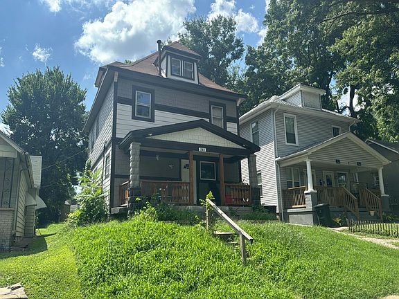 3rd image of 240 N 8th St
