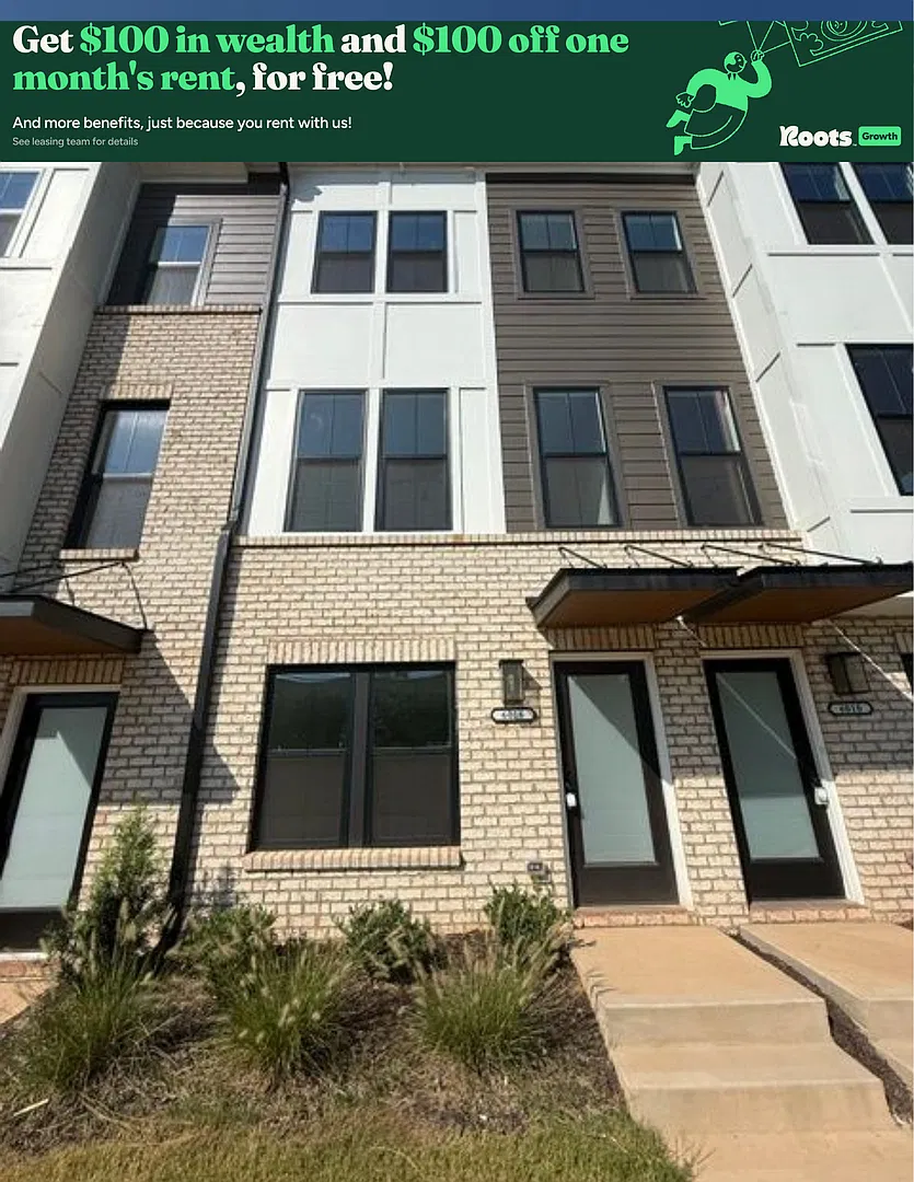 2 BR/2.5BA | Modern Townhome| 2-Car Garage + rooftop terrace — Photo 1
