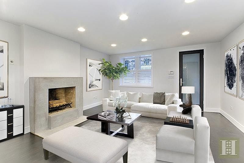 1st image of 35 W 95th St APT 1