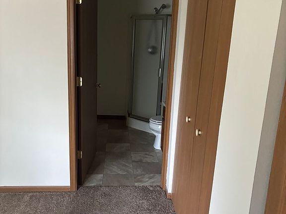 3rd image of 213 Larabee St #1-7