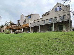 4720 Temple Rd, Minnetonka, MN 55345