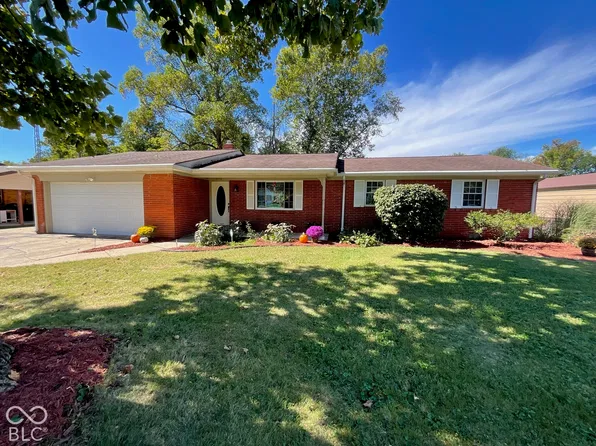906 Eastwood Dr, Rockville, IN 47872