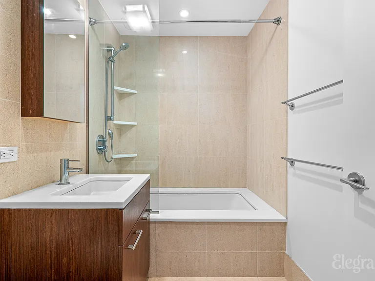 39 E 29th St #15E — Photo 9