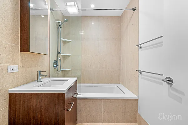 Rented by Elegran | media 8