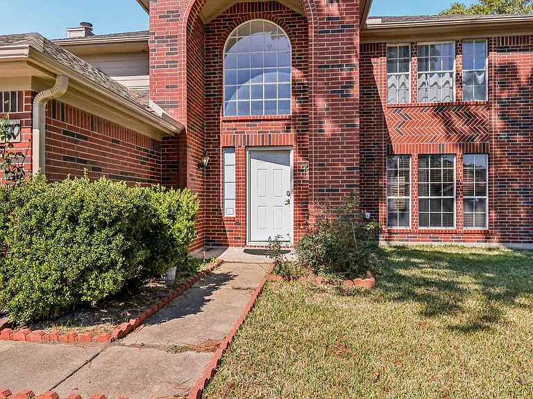 16810 Blairstone — Photo 4
