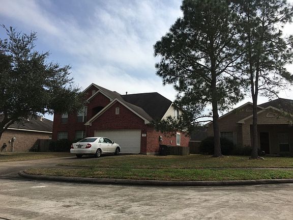 3rd image of 12623 Vineyard Trail Ln